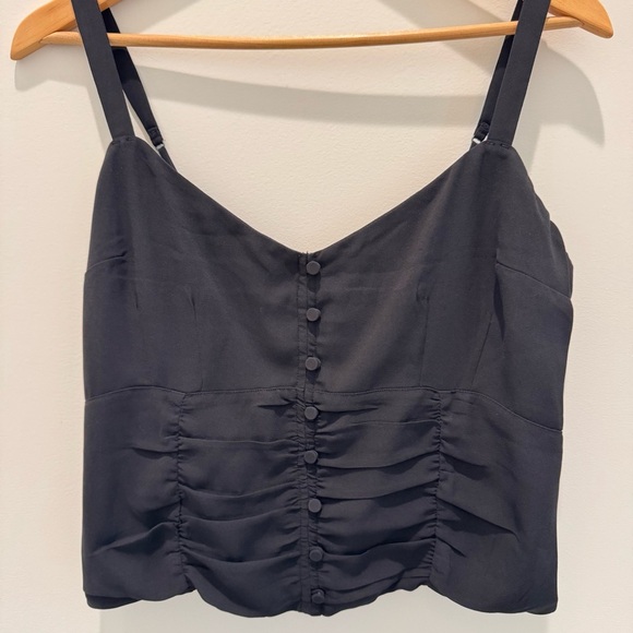 Abercrombie & Fitch Strappy Tank Blouse black
Size L - Picture 2 of 7